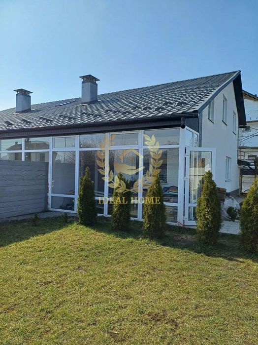 Продам дуплекс в с. Гатне