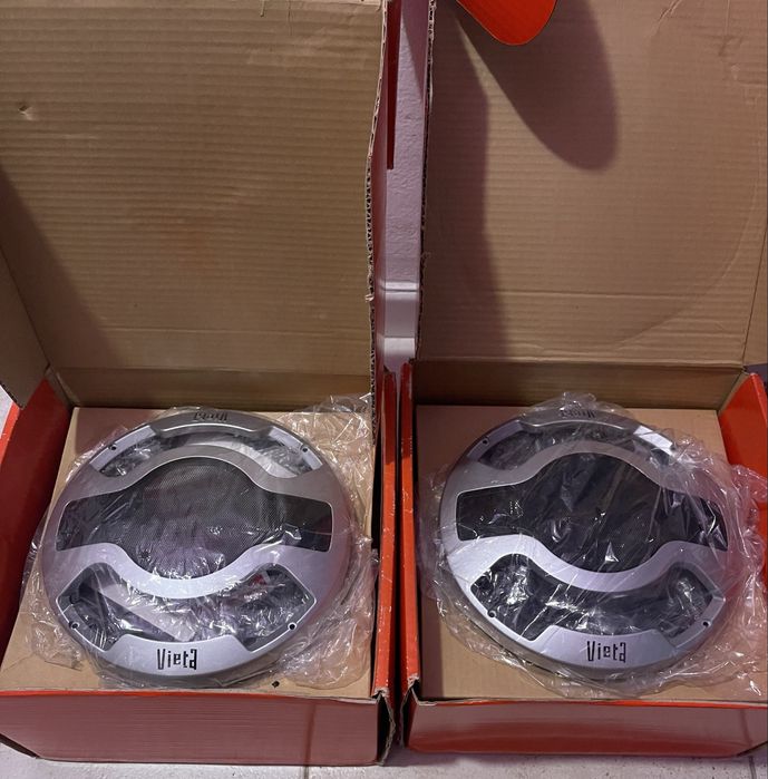 Vendo colunas pra subwoofer novas