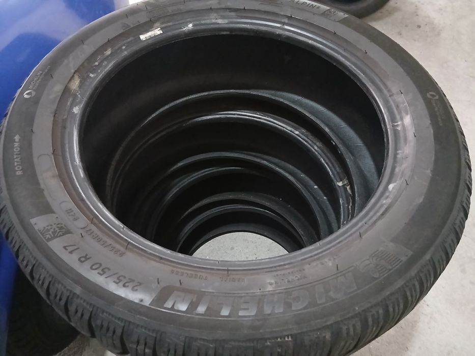 2 Pneus 225/50R17 Michelin seminovos