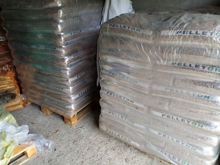 Drewno brykiet pelet