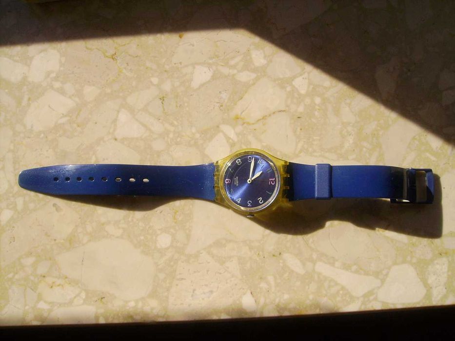 Zegarek Swatch gn209 Swiss Made uszkodzony + niebieski pasek oryginał stan bardzo dobry + pudełko bez baterii