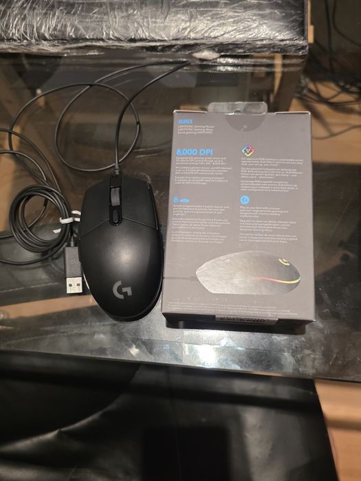 Rato logitech g203