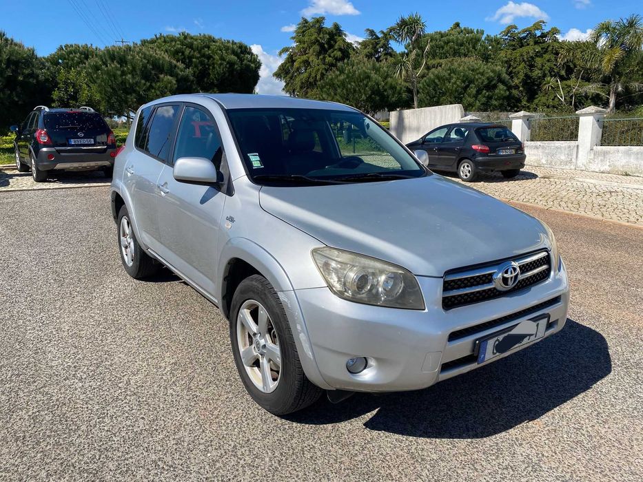 Toyota rav4 2.2D CAT