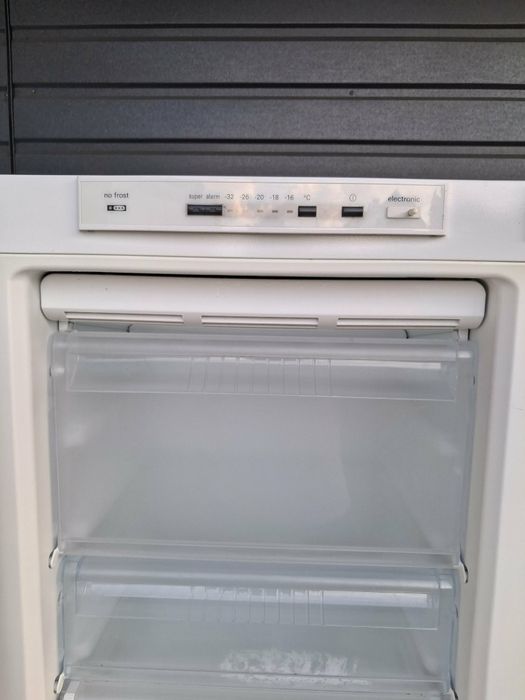 zamrażarka Siemens NoFrost 186cm. Wys