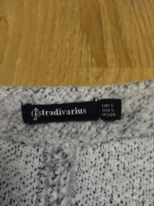 Płaszcz damski rozmiar S firmy Stradivarius