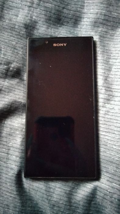 Mam na sprzedaż telefon Sony Xperia