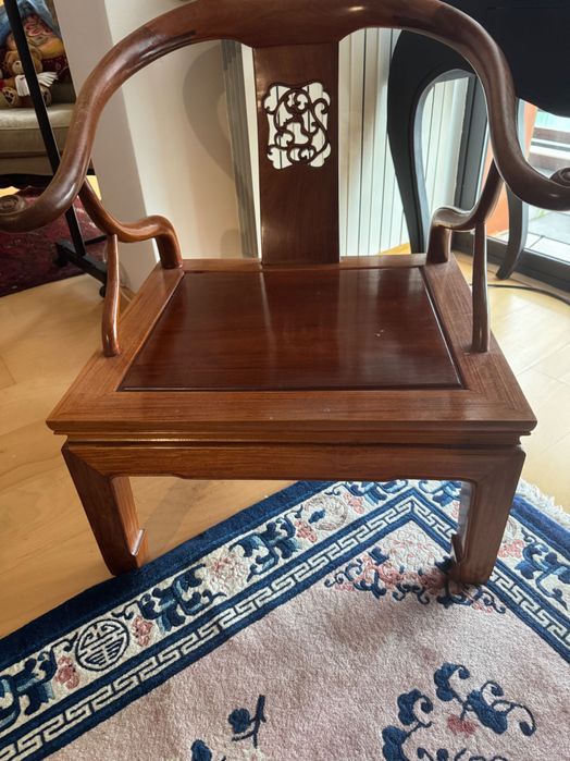 cadeira chinesa em  pau rosa