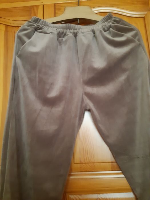Duży Nowy dres welurowy Made in italy