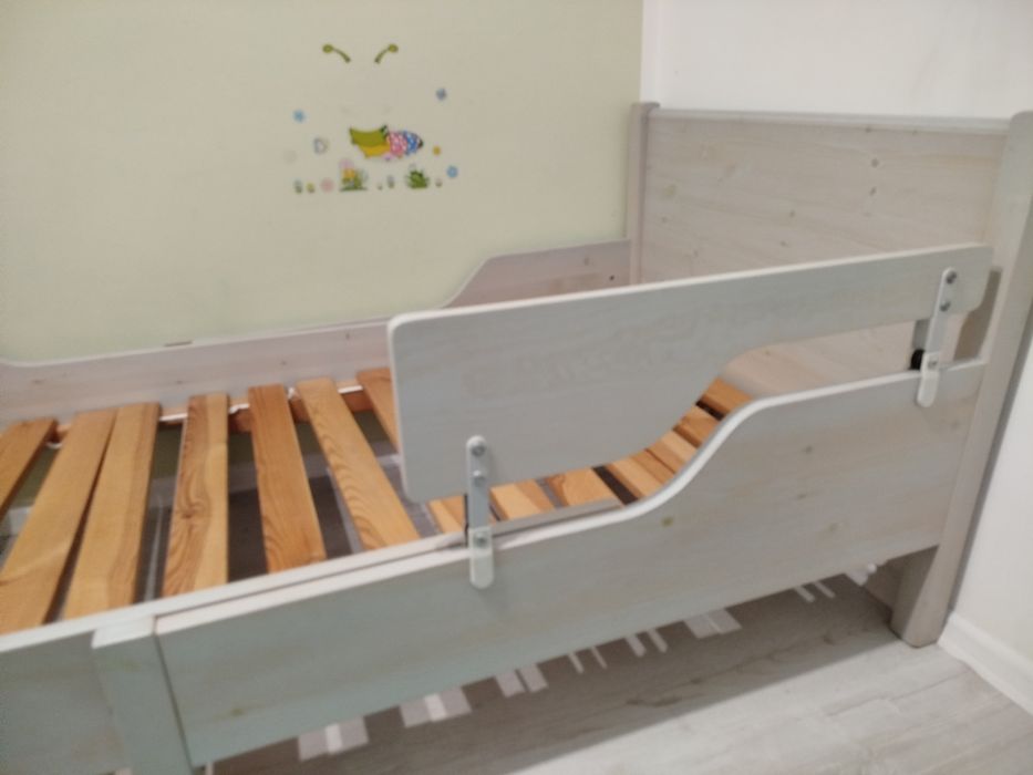 Łóżko sundvik Ikea używane