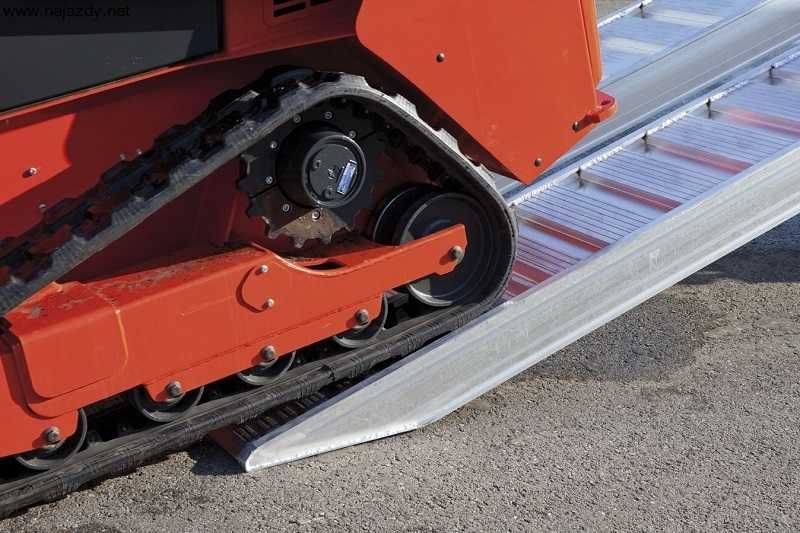 Najazdy Aluminiowe Profesjonalne 2,5m 1,8t od ręki/Cert. EU CE