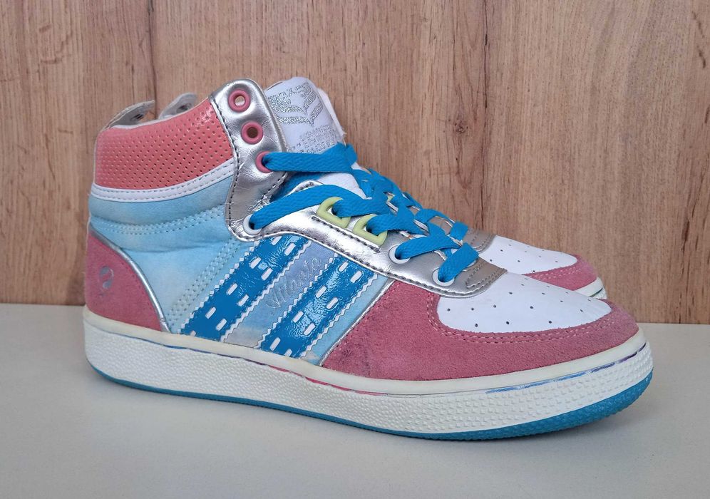 Нові замшеві кросівки, утеплені кеди, жіночі хайтопи, осінь зима, р 38