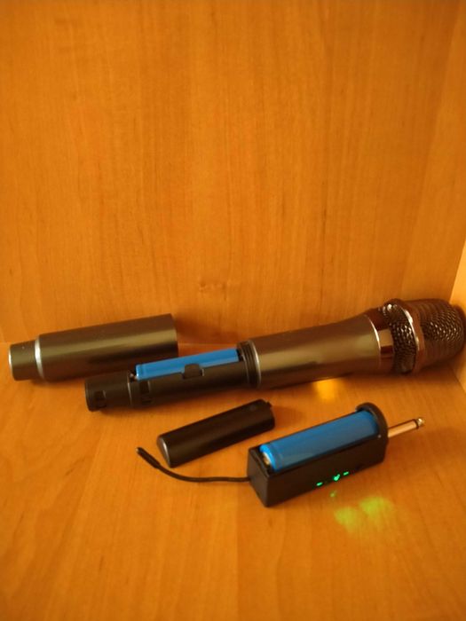 Радиомиокрофон для праздников свадьбы караоке