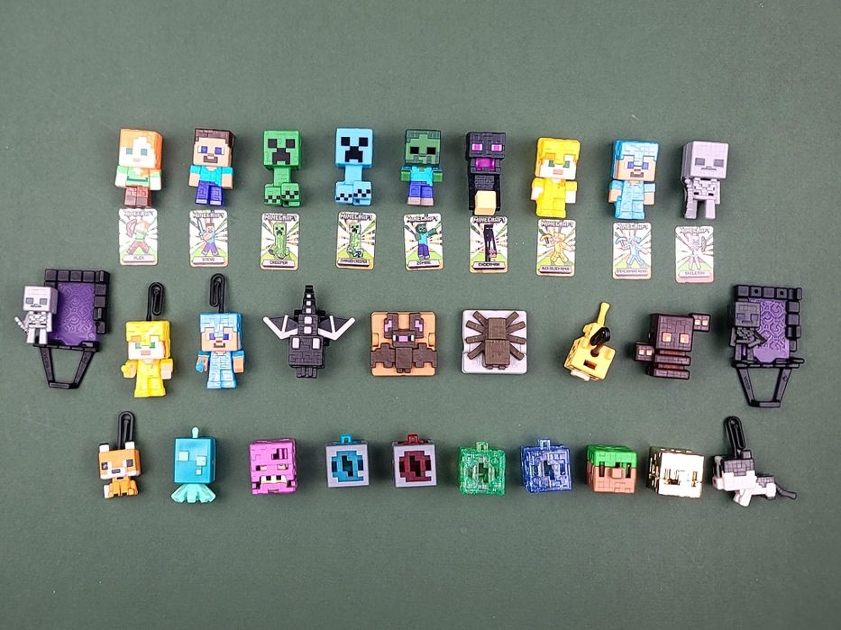 Повна колекція з 28 фігурок Кіндер Джой Майнкрафт Kinder Joy Minecraft