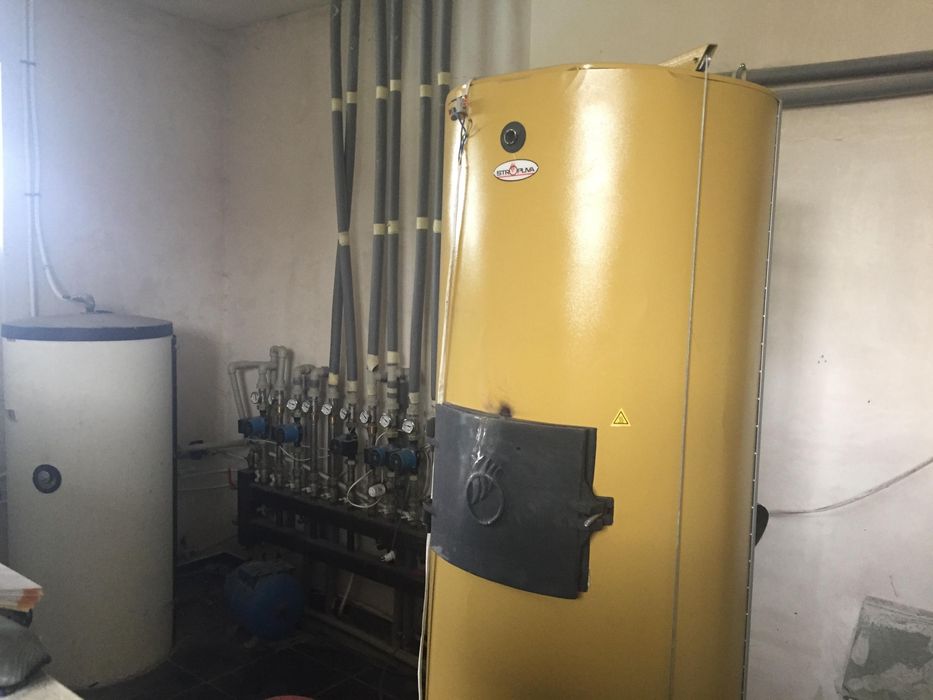 Продаж або обмін будинку на квартири в Києві, комерційну нерухомість
