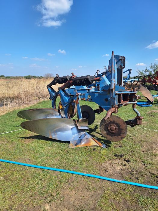 Плуг Overum Оверум 2-х корпусний Kverneland