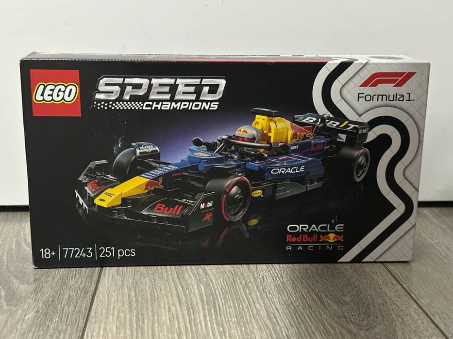 LEGO Speed Champions Red Bull F1 77243