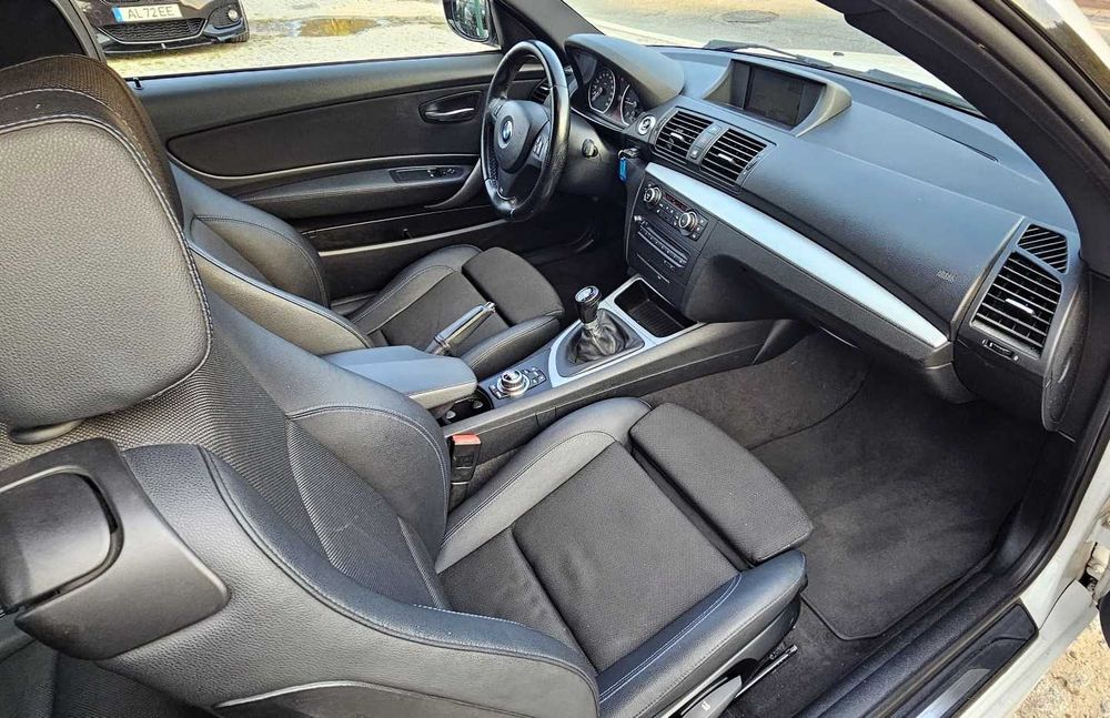 BMW 2.0d 143cv Pack M - 3.PORTAS - GPS