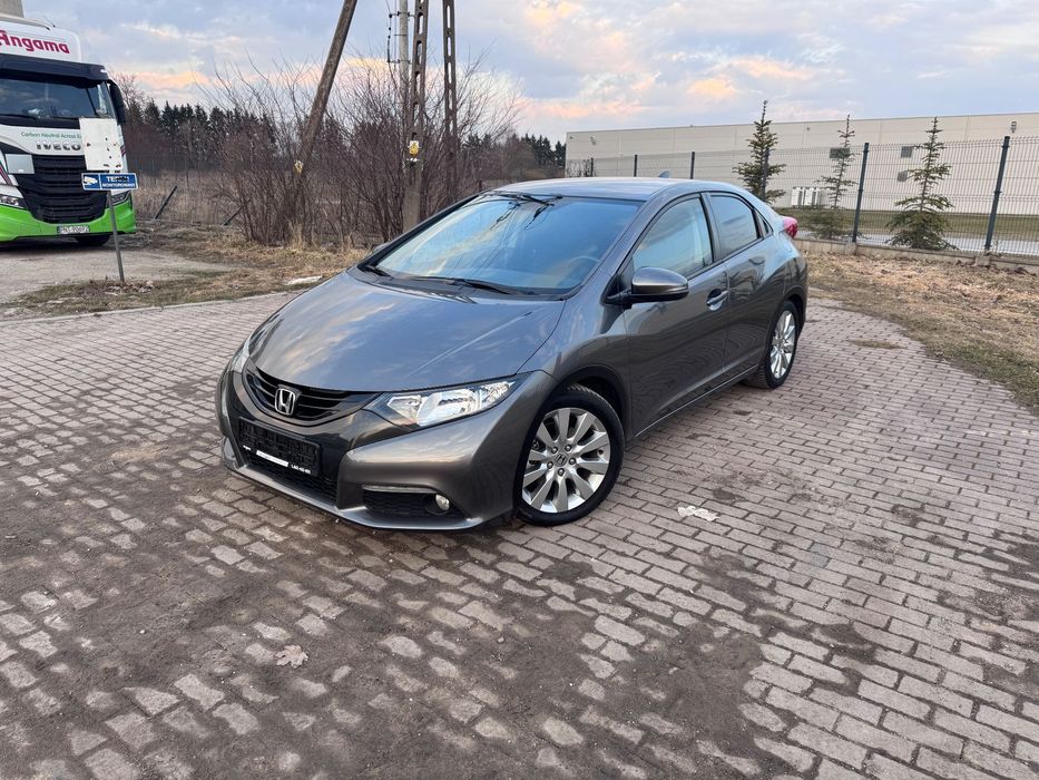Honda Civic 1.8 i- Vtec Automat Śliczna Bogata