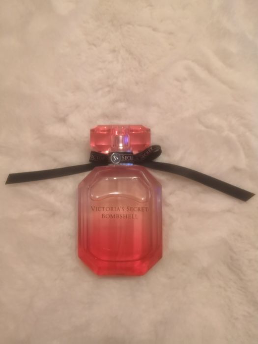 Victoria's Secret Bombshell