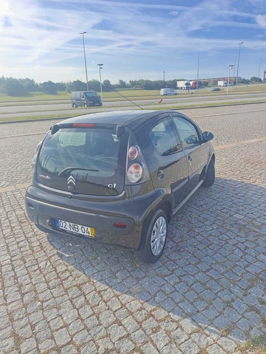 CITROEN C1 - 1.0 70 Attraction - Económico e fiável