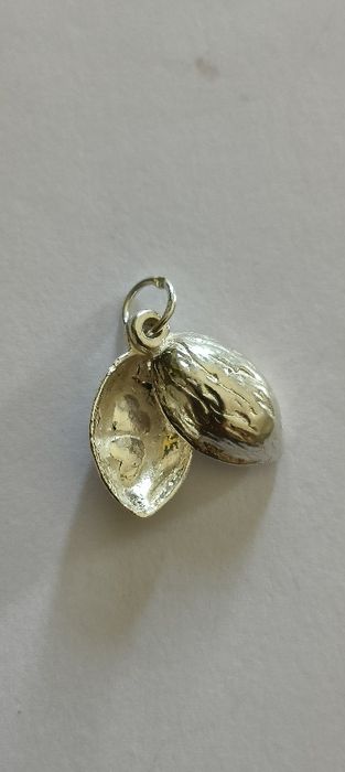 Pendente antigo em prata