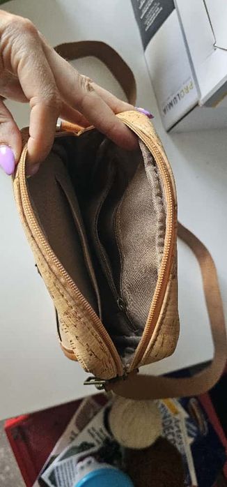Malas/bolsas de cortiça, novas. Para homem e mulher