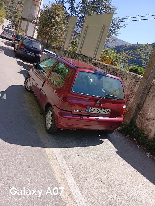 Renalt twuingo particular