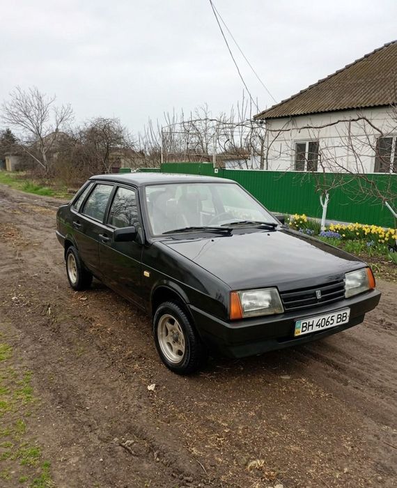ВАЗ 21099 1997 год