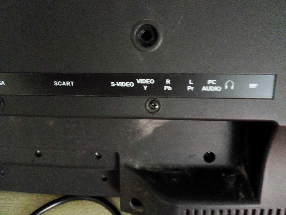 Продам телевізор Saturn LCD 263