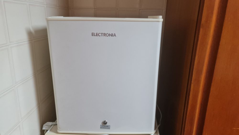Frigorífico pequeno muito prático