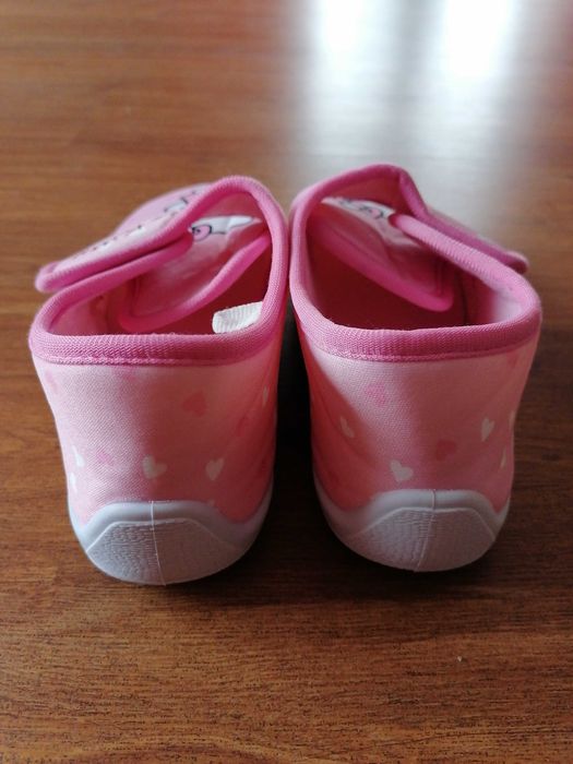 Kapcie dla dziewczynki Hello Kitty