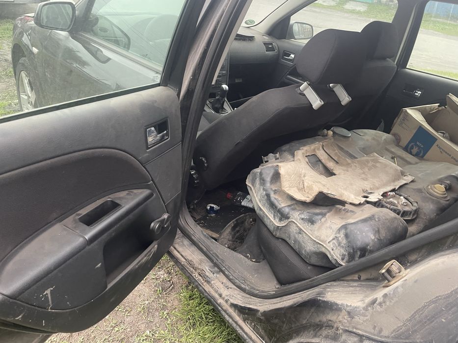 Продам Ford Mondeo 2л дизель