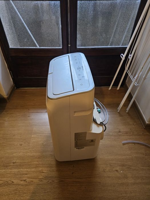 Ar condicionado portátil Cecotec como novo + acessórios completos