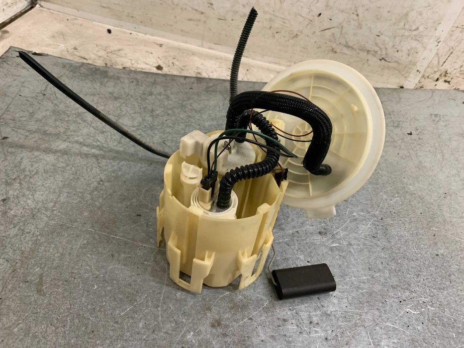 Opel Zafira B 1.6B 1.8B Pompa Paliwa Pływak