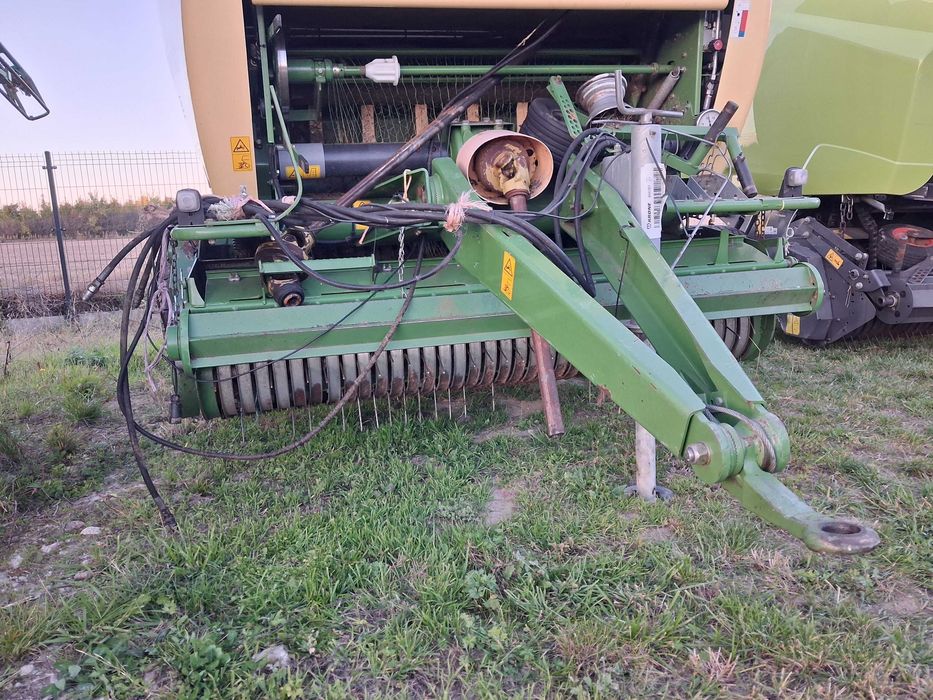 Prasa Krone Comprima V 150 XC