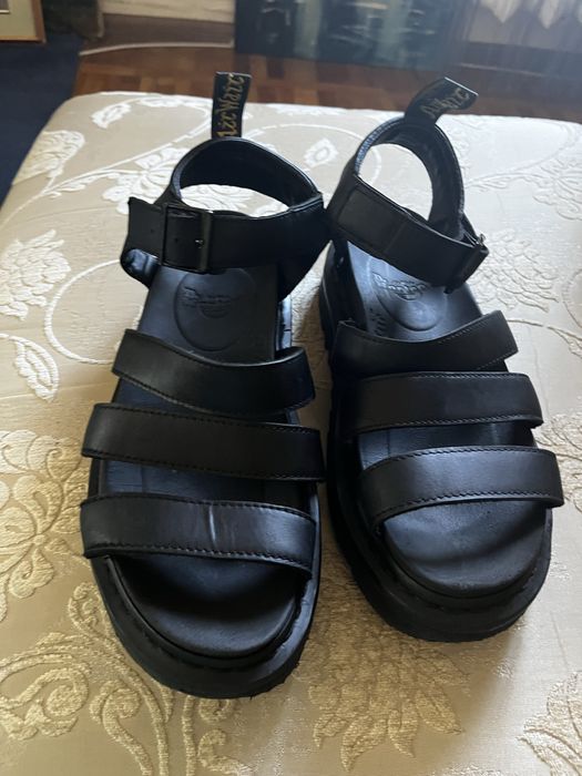 Босоніжки Dr.Martens