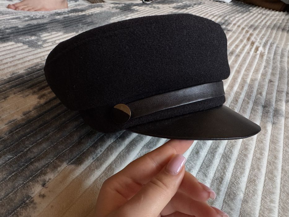 Кашкет жіночий новий