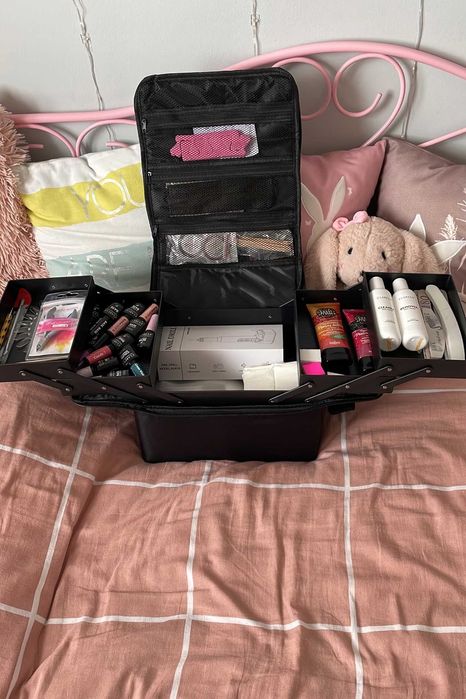 NOWY Kuferek Kosmetyczka Rozkładana Organizer Make-Up Czarny 25×28×20