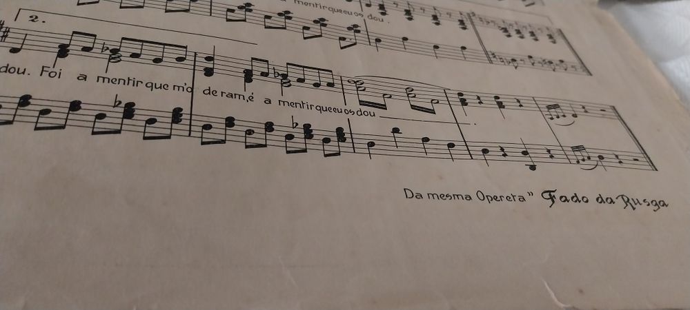 Fado da Cesária- o Fenomenal sucesso  cantado por Adelina Fernandes
