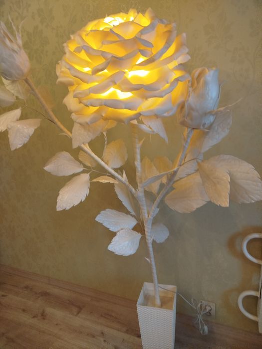 Светильник из изолона .