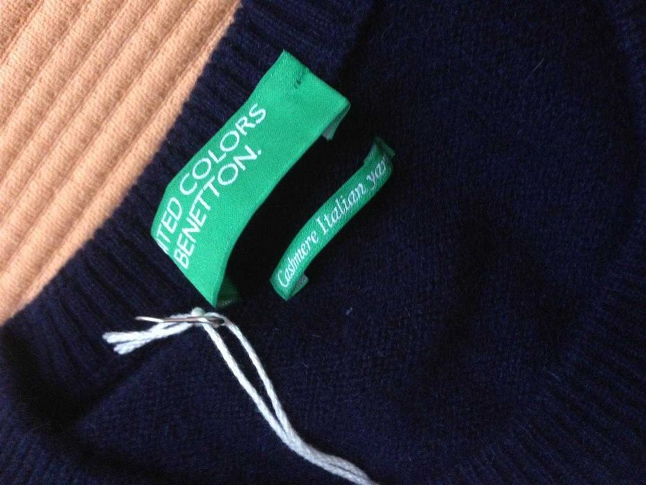 Camisola Benetton 100% caxemira azul escuro tamanho M
