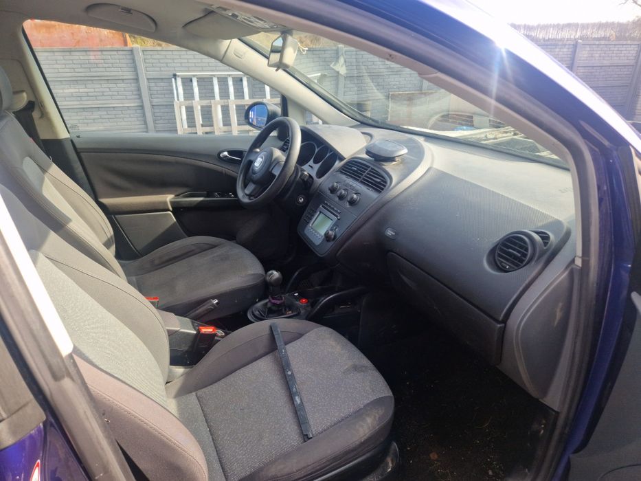 Seat altea LS5S granatowy metalik silnik 1.6mpi maska blotnik 5drzwi