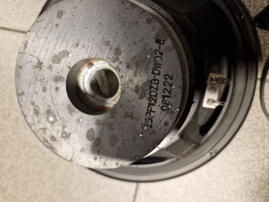 Subwoofer harman kardon Sub-Ts2bq głośnik sprawny uszkodzony