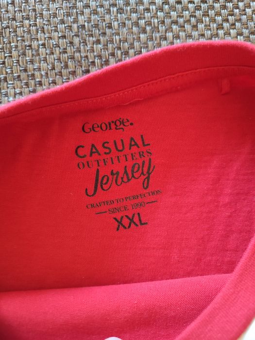 Футболки великого розміру