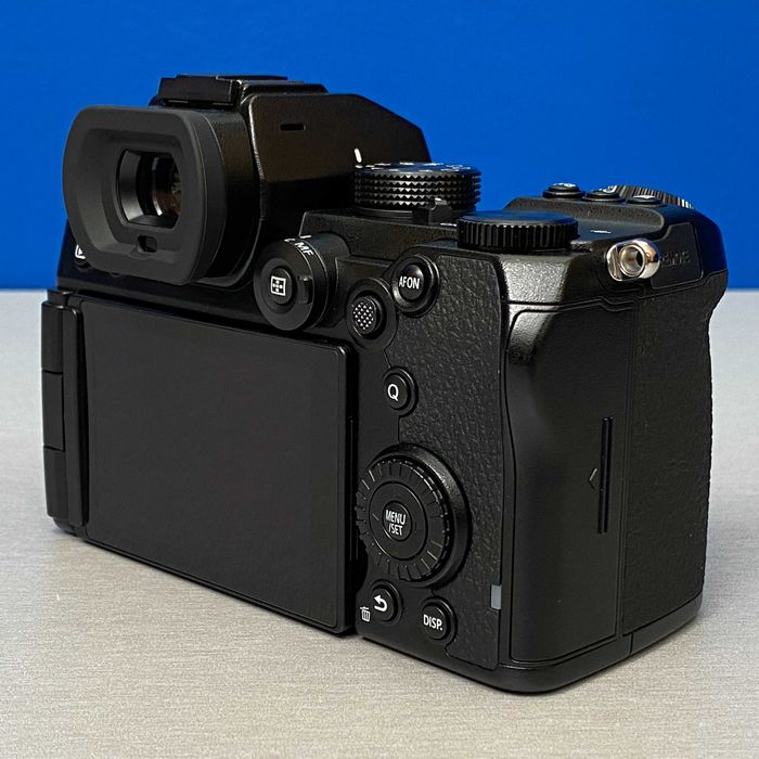 Panasonic Lumix DC-S5D (Corpo) - 24.2MP