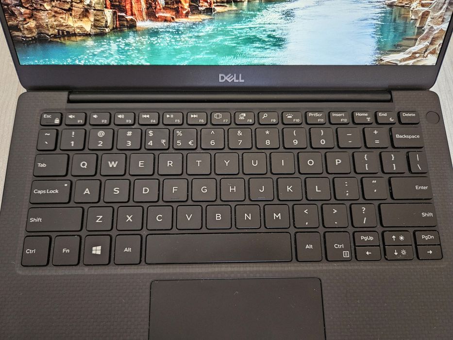 Okazja Laptop Dell XPS 13 7390 i5 10gen klaw. PL, A+
