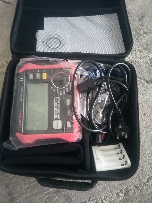 Cyfrowy tester RCD, 4,7-calowy miernik rezystancji i napięcia