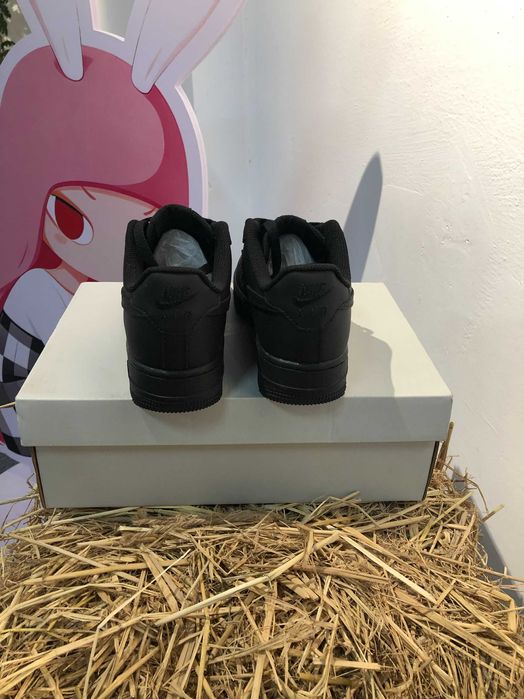 Nike Air Force 1 Czarny 38