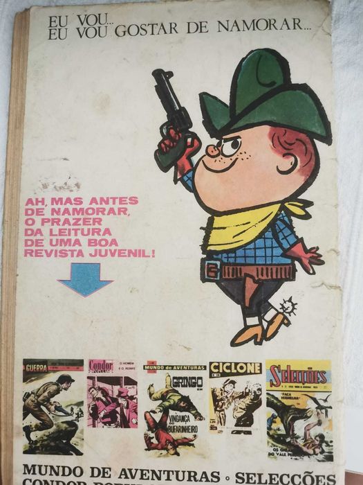 Revista Mundo de Aventuras - Red Devil em o Templo do Sol