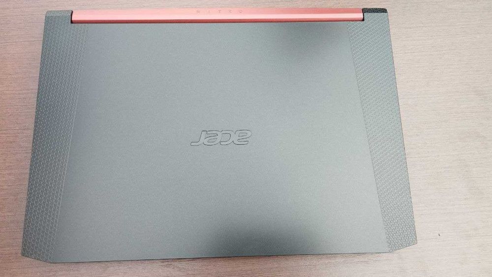Ігровий ноутбук Acer nitro 5  RTX 2060 \ i5 9300h \ 16gb \ 144 Hz